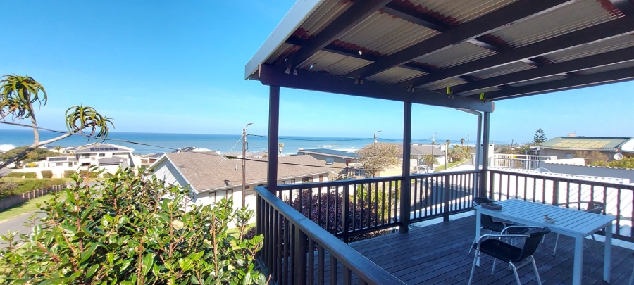 7 Bedroom Property for Sale in Gonubie Eastern Cape